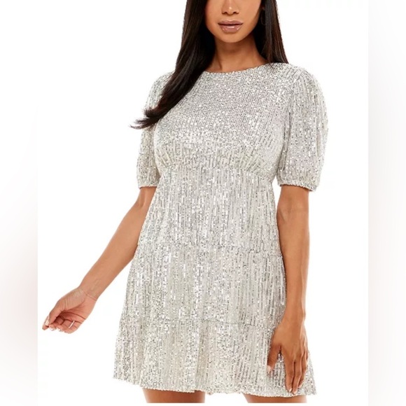 2/$35 Romantic Dazzle Babydoll Tiered Sequin Shift Dress Size M Puff Sleeve - Picture 1 of 11